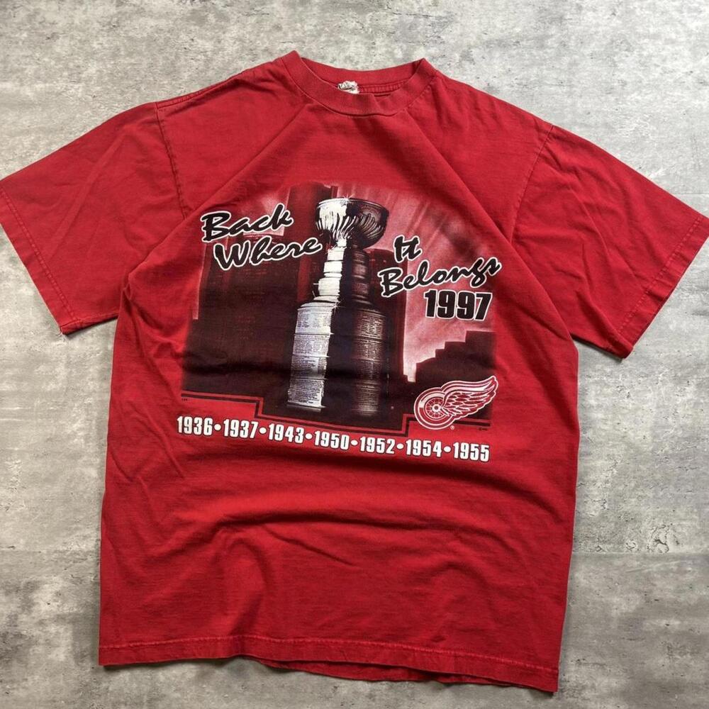 Vintage 1997 Detroit Red Wings Back Where it Belongs Stanley Cup Tee